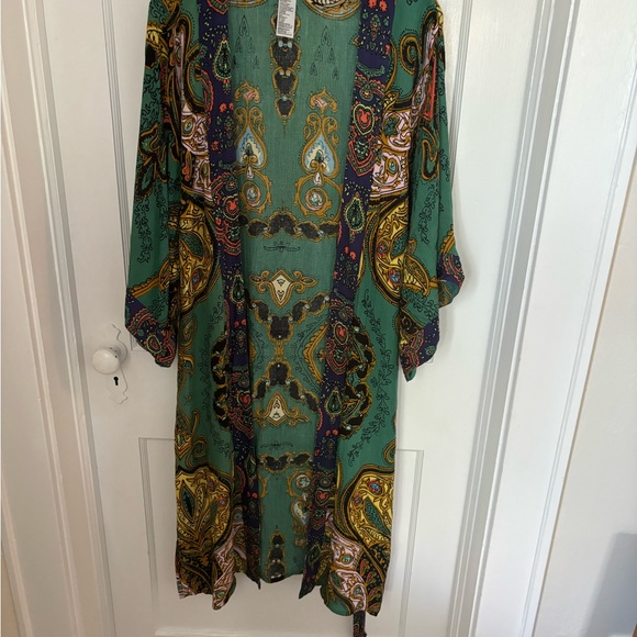 Free People Charmer Paisley Printed Kimono Drapy w Belt Green Black Gold OS NWT - Picture 7 of 8